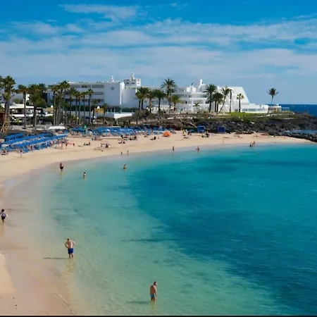 Vista Lobos Flamingo Playa Blanca (Lanzarote)