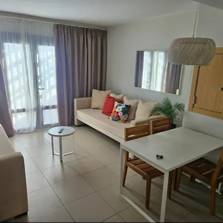 Vista Lobos Flamingo Apartamento *